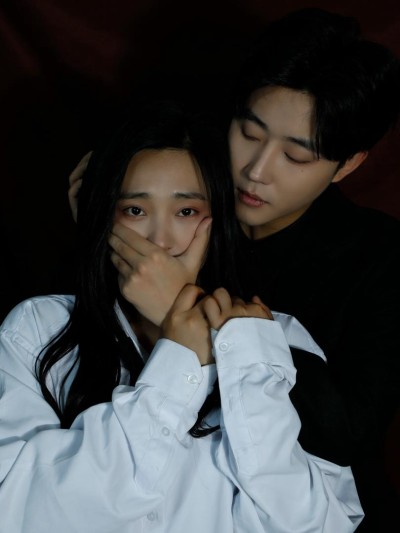 Tình Yêu Giam Cầm 2025